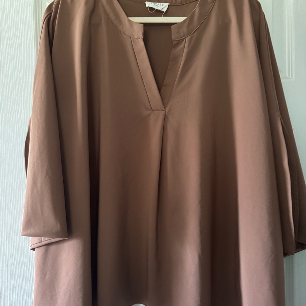 ANDREE BY UNIT Tan Blouse